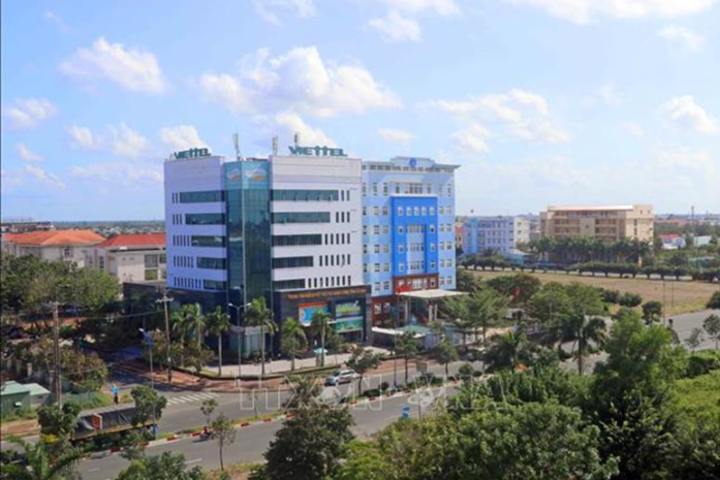 Sắp xếp, tinh gọn bộ máy hướng mạnh về cơ sở